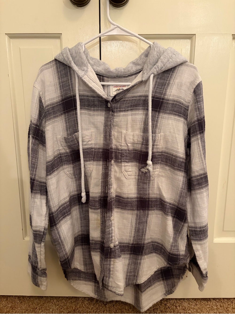 American Eagle oversized sweatshirt flannel